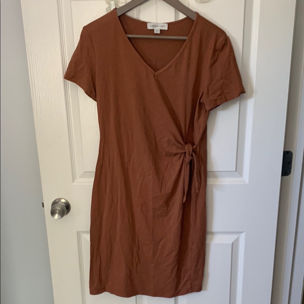 Amour Vert side tie knee length dress, size M